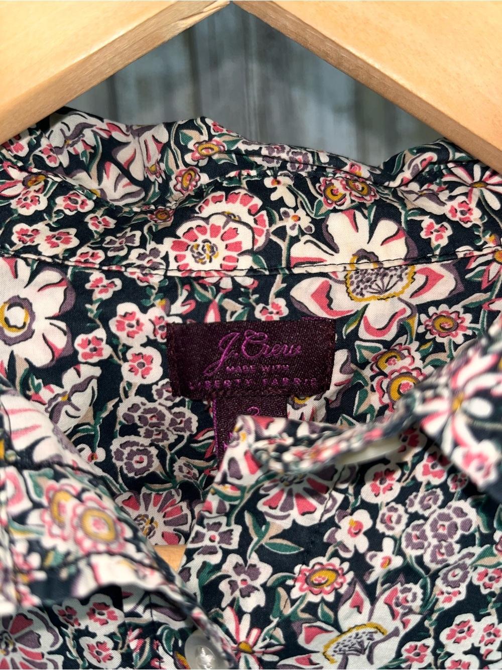 J.Crew Liberty Style Floral Cotton Button Down Shirt Blouse Size 2 - Picture 6 of 6